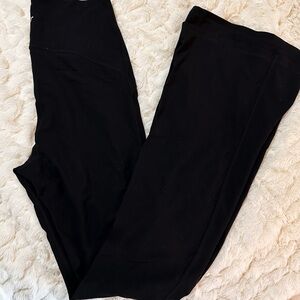 Old Navy Active PowerLite Flare leggings, Large Tall
